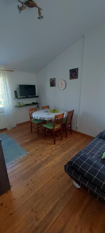 Apartment San Ližnjan Buitenkant foto